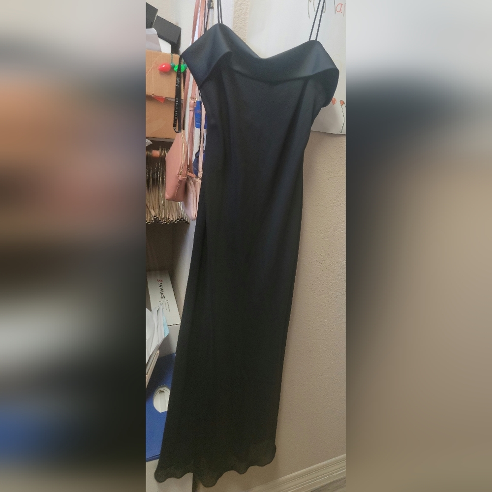 Long black ball gown sz 16